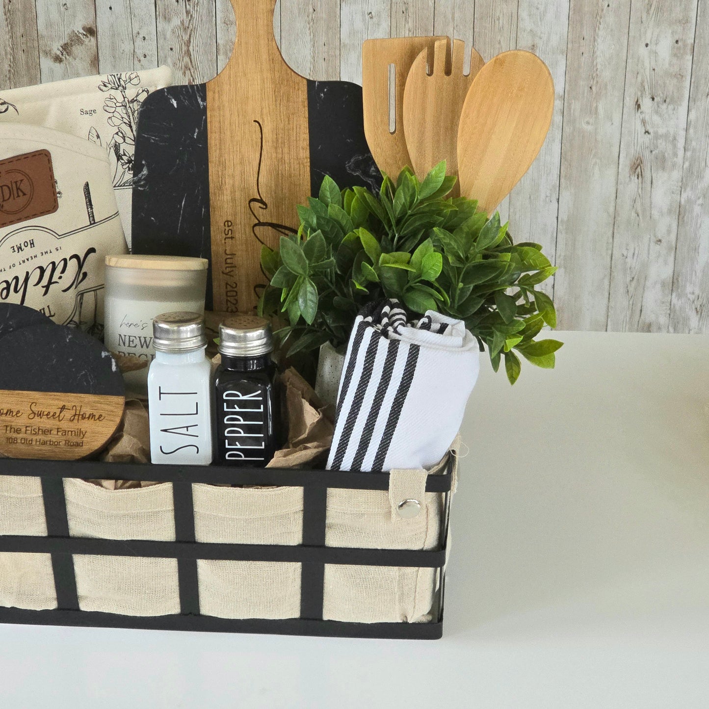 Gift Basket - Black