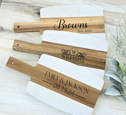 Personalized Marble & Acacia Cutting Board – With Engraved Coaster Set
