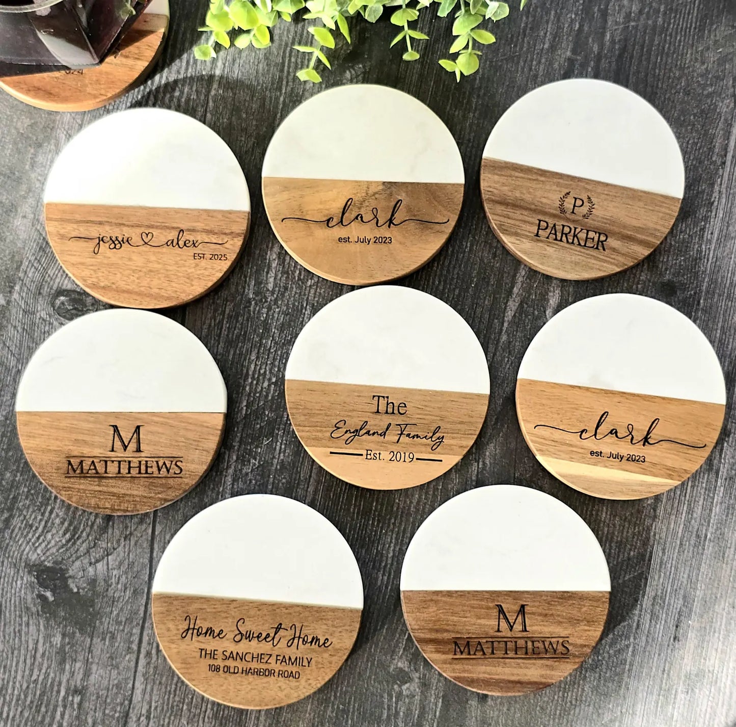 Personalized Marble & Acacia Cutting Board – With Engraved Coaster Set