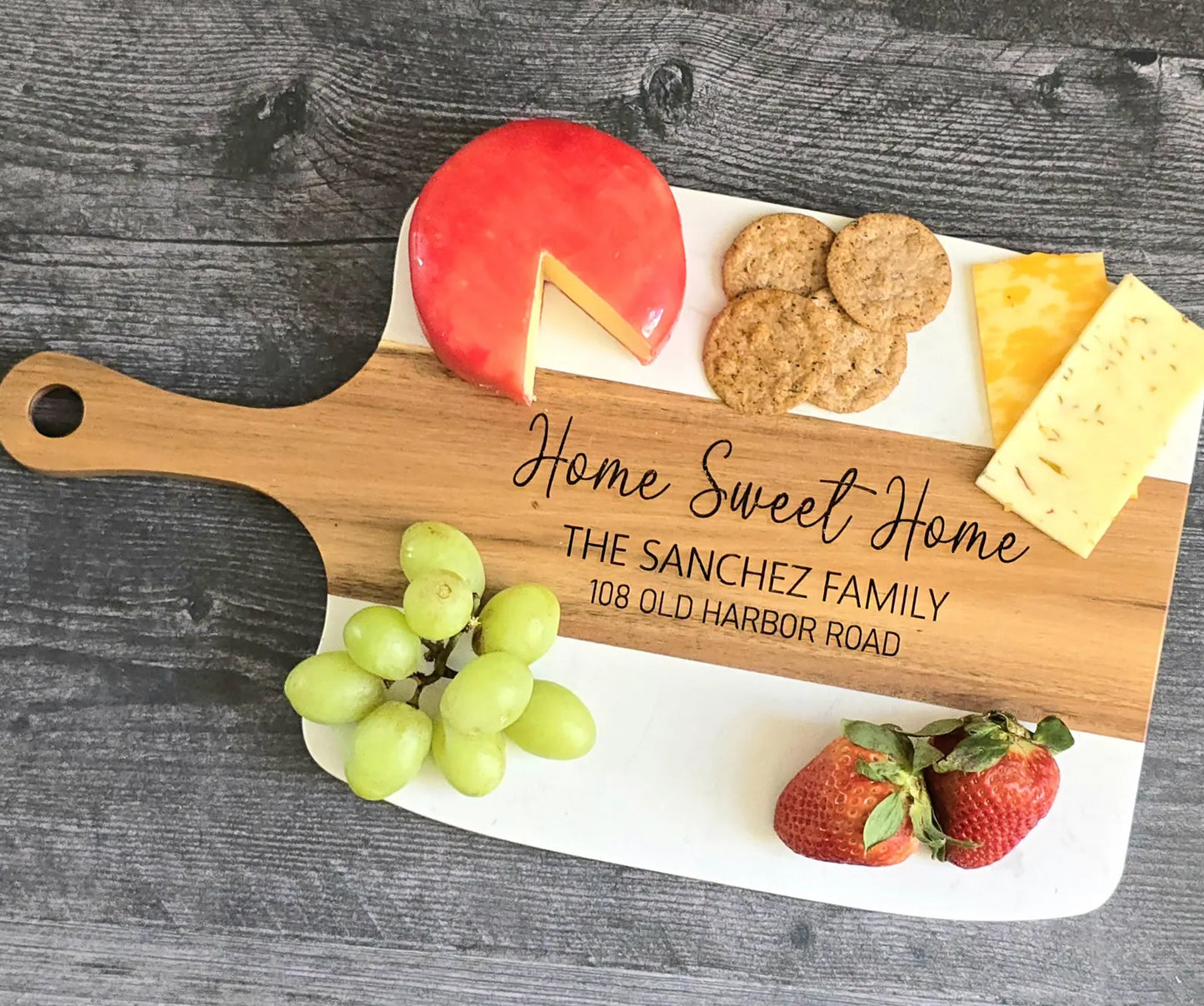 Personalized Marble & Acacia Serving Board – With Cheese Utensils